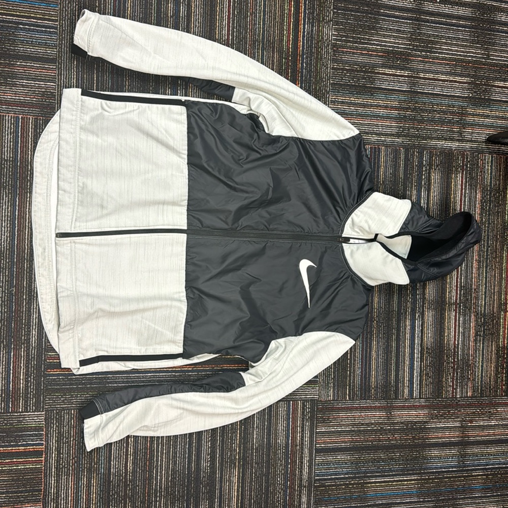 Men’s Nike jacket